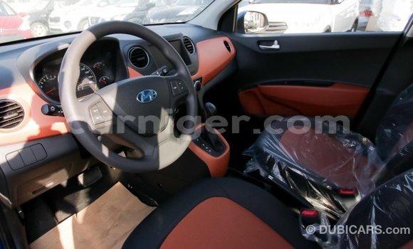 Sayi Imported Hyundai i10 Blue Mota in Import - Dubai a Agadez Sayi Imported Hyundai i10 Blue Mota in Import - Dubai a Agadez