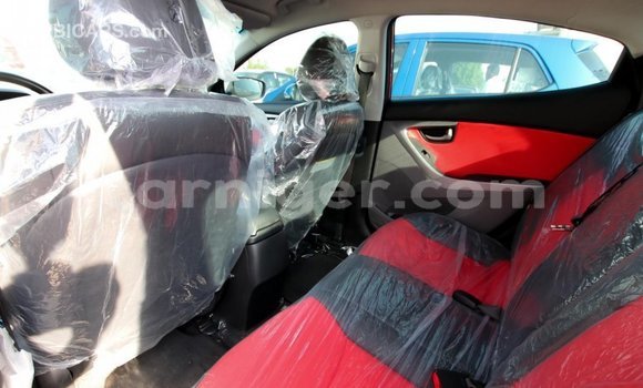 Sayi Imported Hyundai Elantra Red Mota in Import - Dubai a Agadez Sayi Imported Hyundai Elantra Red Mota in Import - Dubai a Agadez