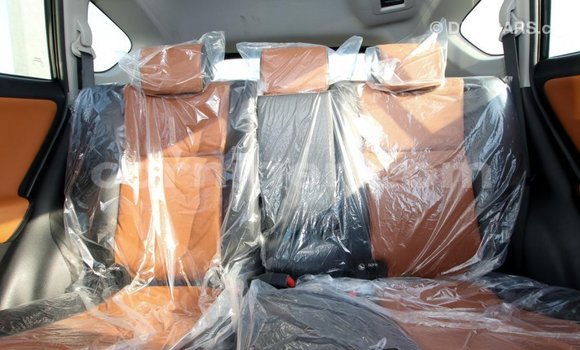 Acheter Import Voiture Toyota RAV4 Noir à Import - Dubai, Agadez Acheter Import Voiture Toyota RAV4 Noir à Import - Dubai, Agadez