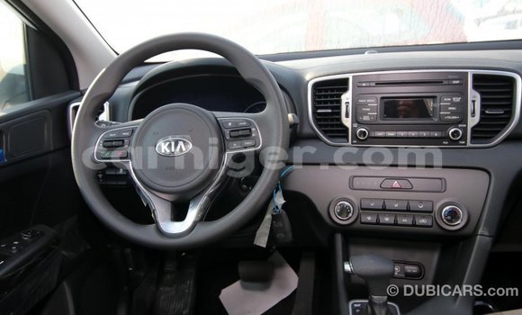 Sayi Imported Kia Sportage White Mota in Import - Dubai a Agadez Sayi Imported Kia Sportage White Mota in Import - Dubai a Agadez