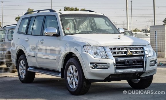 Buy Import Mitsubishi Pajero White Car in Import - Dubai in Agadez Buy Import Mitsubishi Pajero White Car in Import - Dubai in Agadez