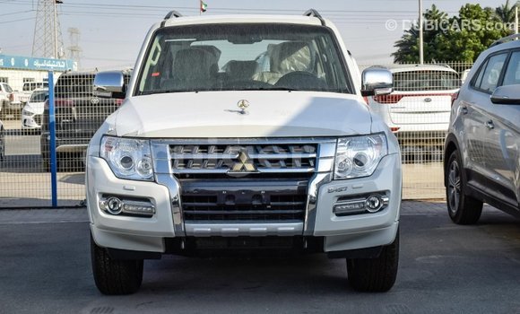 Buy Import Mitsubishi Pajero White Car in Import - Dubai in Agadez Buy Import Mitsubishi Pajero White Car in Import - Dubai in Agadez