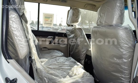 Buy Import Mitsubishi Pajero White Car in Import - Dubai in Agadez Buy Import Mitsubishi Pajero White Car in Import - Dubai in Agadez