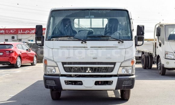 Buy Import Mitsubishi L400 White Truck in Import - Dubai in Agadez Buy Import Mitsubishi L400 White Truck in Import - Dubai in Agadez
