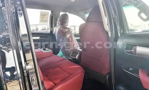 Buy New Toyota Hillux Black Truck in Import - Dubai in Agadez Buy New Toyota Hillux Black Truck in Import - Dubai in Agadez