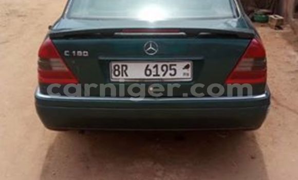 Buy Used Mercedes‒Benz C–Class Green Car in Niamey in Niamey Buy Used Mercedes‒Benz C–Class Green Car in Niamey in Niamey