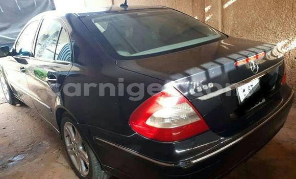 Buy Used Mercedes‒Benz E–Class Black Car in Niamey in Niamey Buy Used Mercedes‒Benz E–Class Black Car in Niamey in Niamey