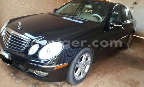 Buy Used Mercedes‒Benz E–Class Black Car in Niamey in Niamey Buy Used Mercedes‒Benz E–Class Black Car in Niamey in Niamey