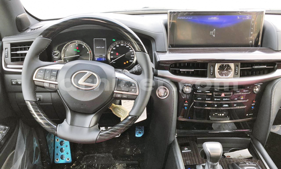 Sayi Sabo Lexus LX 570 Black Mota in Import - Dubai a Agadez Sayi Sabo Lexus LX 570 Black Mota in Import - Dubai a Agadez