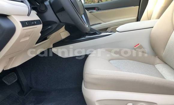 Sayi Sabo Toyota Camry White Mota in Import - Dubai a Agadez Sayi Sabo Toyota Camry White Mota in Import - Dubai a Agadez