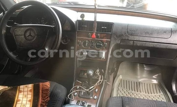 Buy Used Mercedes‒Benz C–Class Silver Car in Zinder in Zinder Buy Used Mercedes‒Benz C–Class Silver Car in Zinder in Zinder