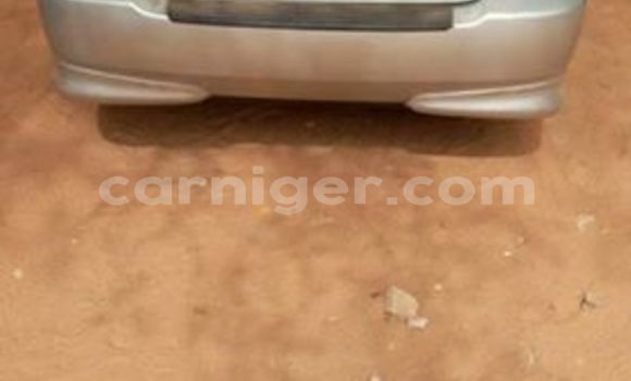 Sayi Na hannu Toyota Corolla Silver Mota in Niamey a Niamey Sayi Na hannu Toyota Corolla Silver Mota in Niamey a Niamey
