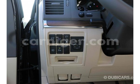 Buy Import Toyota Land Cruiser Black Truck in Import - Dubai in Agadez Buy Import Toyota Land Cruiser Black Truck in Import - Dubai in Agadez