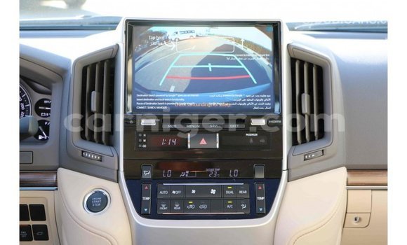 Buy Import Toyota Land Cruiser Black Truck in Import - Dubai in Agadez Buy Import Toyota Land Cruiser Black Truck in Import - Dubai in Agadez