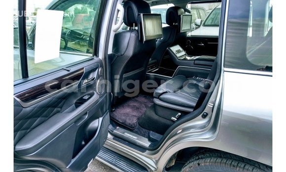 Buy Import Lexus LX Other Car in Import - Dubai in Agadez Buy Import Lexus LX Other Car in Import - Dubai in Agadez