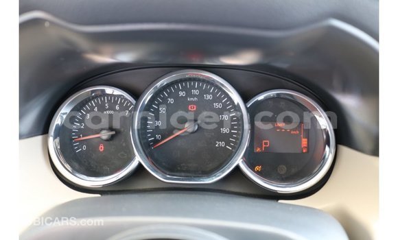 Buy Import Renault Duster White Car in Import - Dubai in Agadez