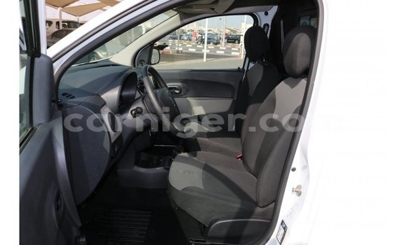 Buy Import Renault Dokker White Car in Import - Dubai in Agadez