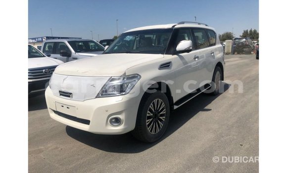 Buy Import Nissan Patrol White Car in Import - Dubai in Agadez Buy Import Nissan Patrol White Car in Import - Dubai in Agadez