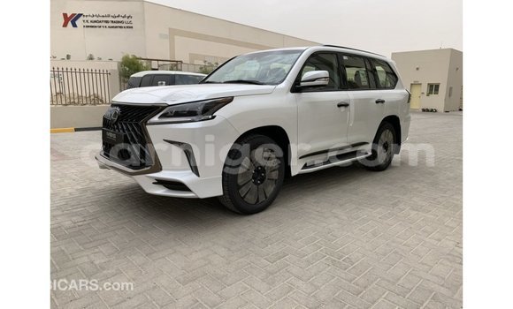 Buy Import Lexus LX White Car in Import - Dubai in Agadez Buy Import Lexus LX White Car in Import - Dubai in Agadez