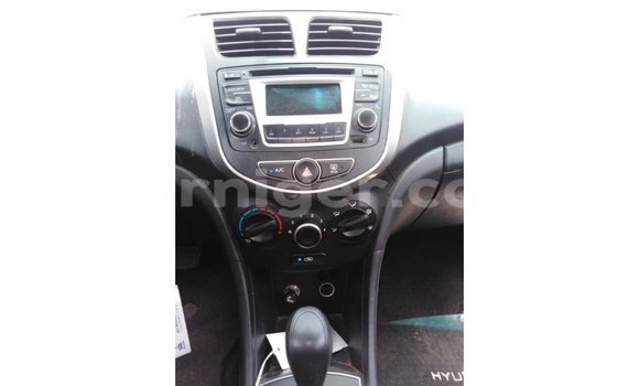 Buy Import Hyundai Accent Brown Car in Import - Dubai in Agadez Buy Import Hyundai Accent Brown Car in Import - Dubai in Agadez
