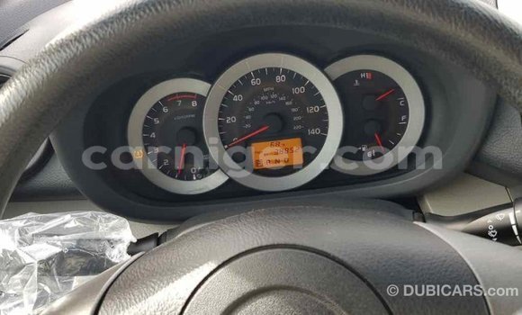 Acheter Import Utilitaire Toyota Ade Vert à Import - Dubai, Agadez Acheter Import Utilitaire Toyota Ade Vert à Import - Dubai, Agadez