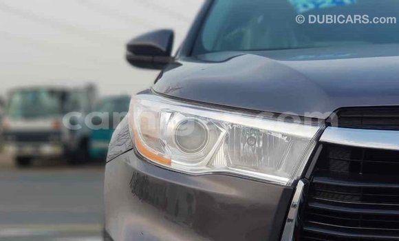 Buy Import Toyota Highlander Other Car in Import - Dubai in Agadez Buy Import Toyota Highlander Other Car in Import - Dubai in Agadez