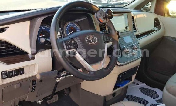 Buy Import Toyota Sienna White Car in Import - Dubai in Agadez Buy Import Toyota Sienna White Car in Import - Dubai in Agadez