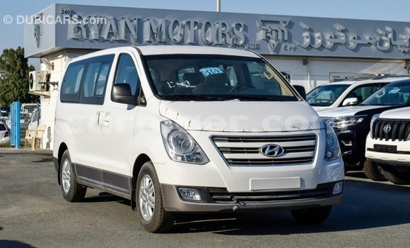 Buy Import Hyundai Chorus White Truck in Import - Dubai in Agadez Buy Import Hyundai Chorus White Truck in Import - Dubai in Agadez