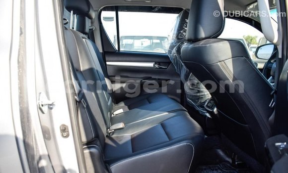 Buy Import Toyota Hilux Other Car in Import - Dubai in Agadez Buy Import Toyota Hilux Other Car in Import - Dubai in Agadez