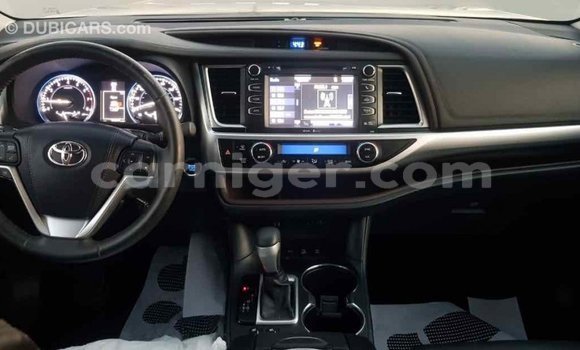 Buy Import Toyota Highlander Black Car in Import - Dubai in Agadez Buy Import Toyota Highlander Black Car in Import - Dubai in Agadez