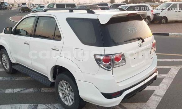 Buy Import Toyota Fortuner White Car in Import - Dubai in Agadez Buy Import Toyota Fortuner White Car in Import - Dubai in Agadez