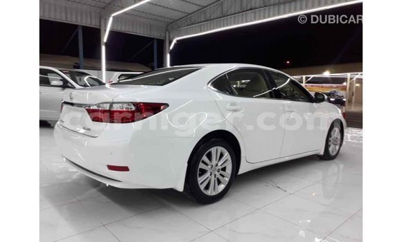 Buy Import Lexus ES White Car in Import - Dubai in Agadez Buy Import Lexus ES White Car in Import - Dubai in Agadez