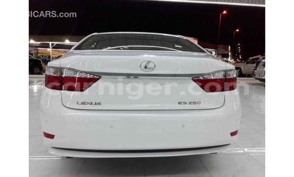 Buy Import Lexus ES White Car in Import - Dubai in Agadez Buy Import Lexus ES White Car in Import - Dubai in Agadez
