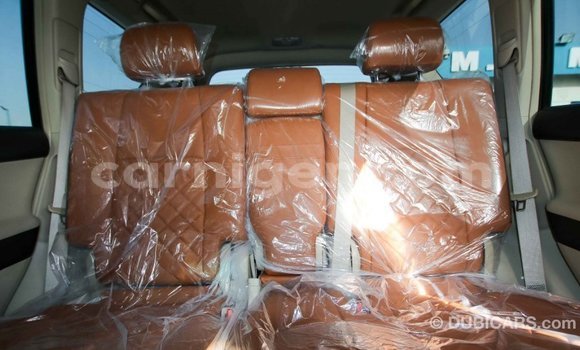 Buy Import Toyota Prado White Car in Import - Dubai in Agadez Buy Import Toyota Prado White Car in Import - Dubai in Agadez