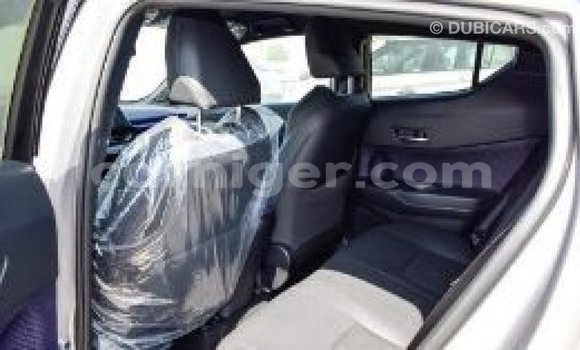 Buy Import Toyota C-HR Other Car in Import - Dubai in Agadez Buy Import Toyota C-HR Other Car in Import - Dubai in Agadez