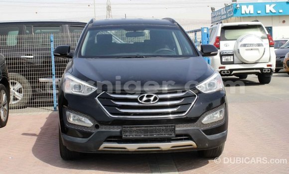 Sayi Imported Hyundai Santa Fe Black Mota in Import - Dubai a Agadez Sayi Imported Hyundai Santa Fe Black Mota in Import - Dubai a Agadez