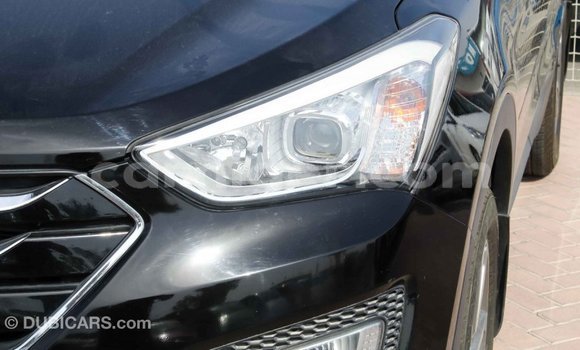 Sayi Imported Hyundai Santa Fe Black Mota in Import - Dubai a Agadez Sayi Imported Hyundai Santa Fe Black Mota in Import - Dubai a Agadez