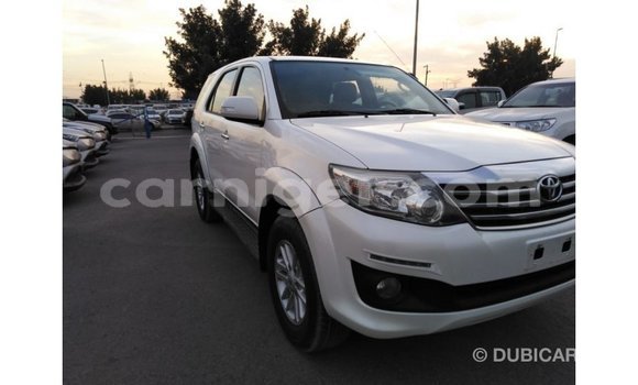 Buy Import Toyota Fortuner White Car in Import - Dubai in Agadez Buy Import Toyota Fortuner White Car in Import - Dubai in Agadez
