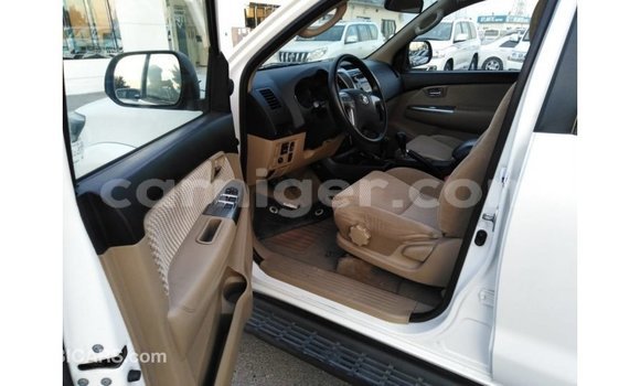 Buy Import Toyota Fortuner White Car in Import - Dubai in Agadez Buy Import Toyota Fortuner White Car in Import - Dubai in Agadez