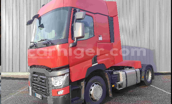 Buy Used Renault TRM 10000 Red Truck in Keita in Tahoua Buy Used Renault TRM 10000 Red Truck in Keita in Tahoua