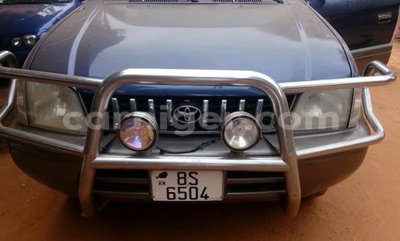 Buy Used Toyota Land Cruiser Prado Blue Car in Niamey in Niamey Buy Used Toyota Land Cruiser Prado Blue Car in Niamey in Niamey