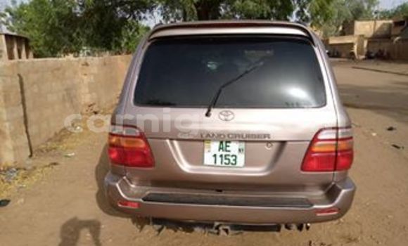 Buy Used Toyota Land Cruiser Beige Car in Niamey in Niamey Buy Used Toyota Land Cruiser Beige Car in Niamey in Niamey