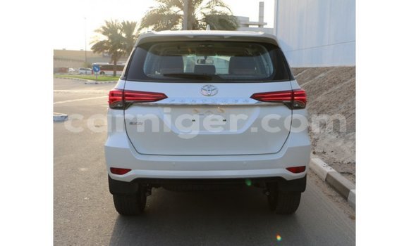 Buy Import Toyota Fortuner Black Car in Import - Dubai in Agadez Buy Import Toyota Fortuner Black Car in Import - Dubai in Agadez