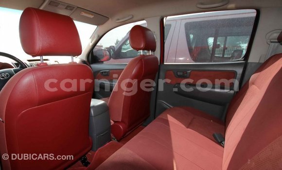 Sayi Imported Toyota Hilux Red Mota in Import - Dubai a Agadez Sayi Imported Toyota Hilux Red Mota in Import - Dubai a Agadez