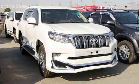 Sayi Imported Toyota Prado White Mota in Import - Dubai a Agadez Sayi Imported Toyota Prado White Mota in Import - Dubai a Agadez