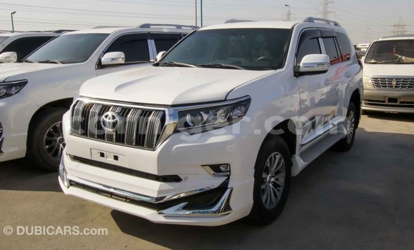 Sayi Imported Toyota Prado White Mota in Import - Dubai a Agadez Sayi Imported Toyota Prado White Mota in Import - Dubai a Agadez