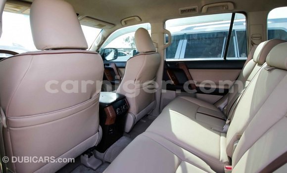 Sayi Imported Toyota Prado White Mota in Import - Dubai a Agadez Sayi Imported Toyota Prado White Mota in Import - Dubai a Agadez