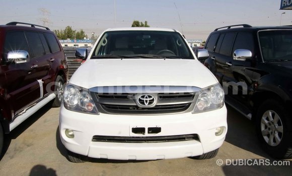 Buy Import Toyota Fortuner White Car in Import - Dubai in Agadez Buy Import Toyota Fortuner White Car in Import - Dubai in Agadez