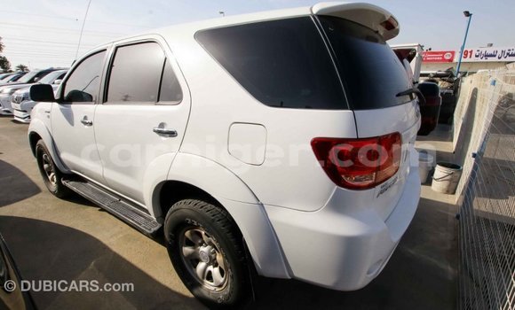 Buy Import Toyota Fortuner White Car in Import - Dubai in Agadez Buy Import Toyota Fortuner White Car in Import - Dubai in Agadez