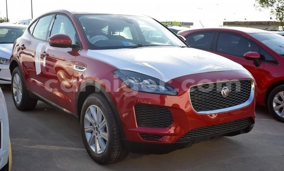 Acheter Import Voiture Jaguar E-Pace Rouge à Import - Dubai, Agadez Acheter Import Voiture Jaguar E-Pace Rouge à Import - Dubai, Agadez